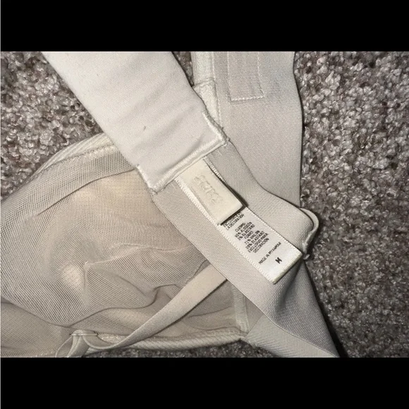 SKIMS Women's White Ribbed Bralette - Picture 6 of 6